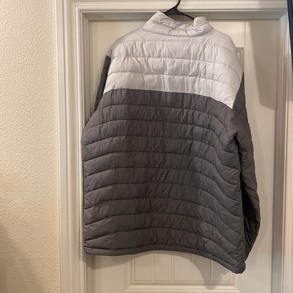 Columbia Powder Lite jacket - Picture 2 of 4